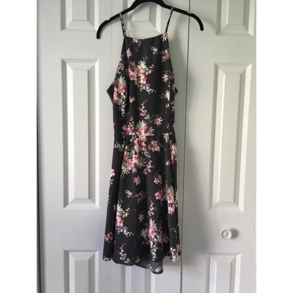 Open Back High Neck Floral A Line Dress - Picture 2 of 6